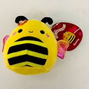 Sunny Bee Valentine Squishmallow